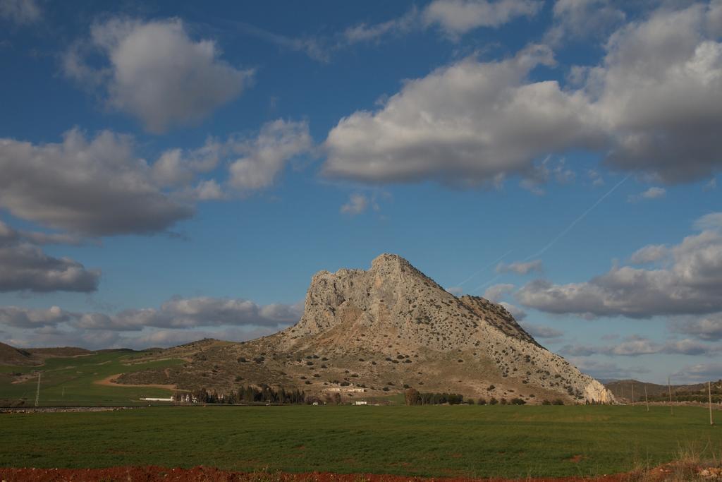 Los Dolmenes Ξενοδοχείο Αντεκέρα Εξωτερικό φωτογραφία